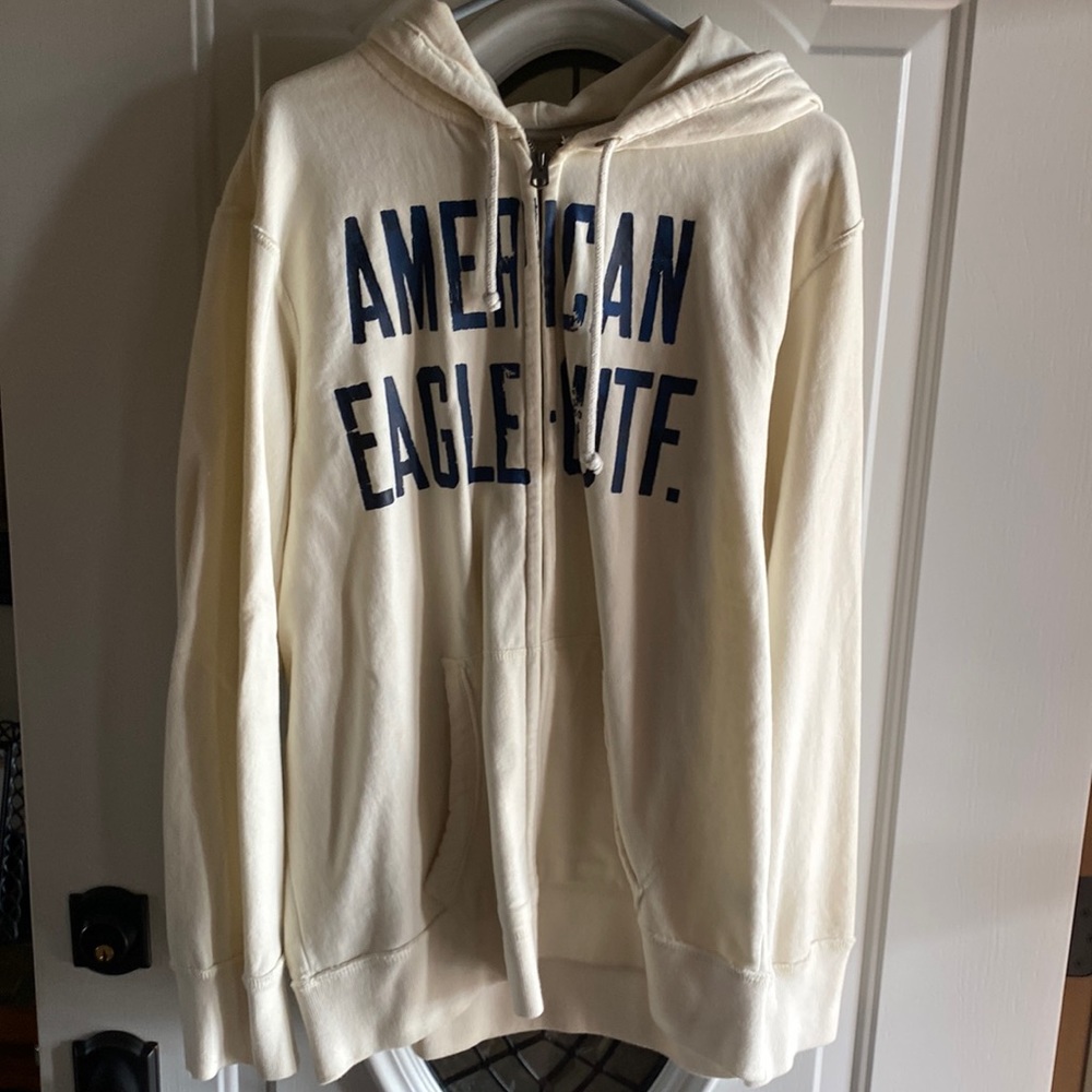 American eagle zip up